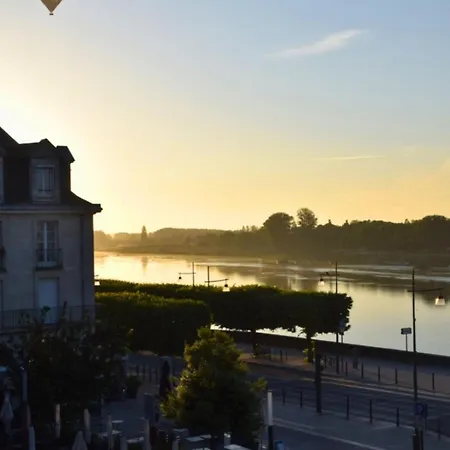 Bon Blois, Cosy Et Charmant Face A La Loire Exterior photo
